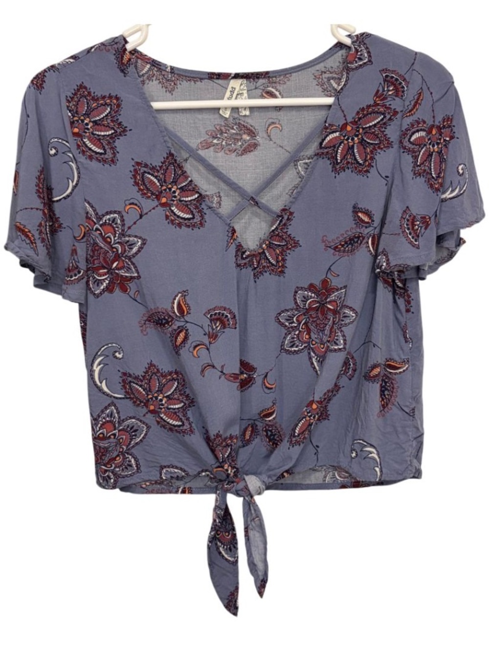 Mudd Floral Patterned Crop Top